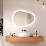 Bild von EMKE Badspiegel mit Beleuchtung 70 x 50 cm