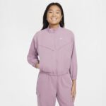 Bild von Nike Sportswear leichte Oversized-Jacke (Mädchen)